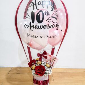 Hotair Balloon Gift (Fresh Red Rose, White Baby Breath & Ferrero Rocher)