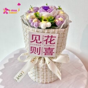 XiaoXiangFeng Crochet Rose Bouquet